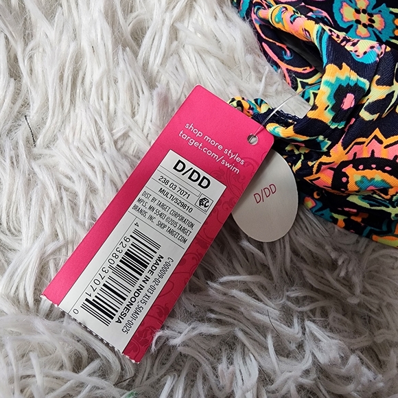 D/DD Colorful Floral Bikini Top - Picture 6 of 6